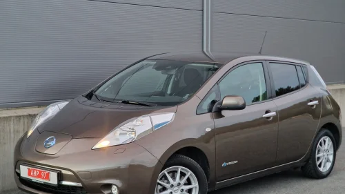 NISSAN LEAF 24kWh Acenta 24kWh/Ny EU/Lav KM/Batteristatus 12 av 12