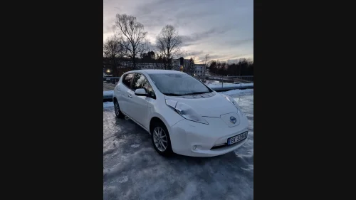 NISSAN LEAF 30kWh LEAF 30KW Tekna