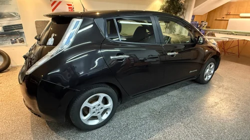 NISSAN LEAF 30kWh Acenta 30kWh