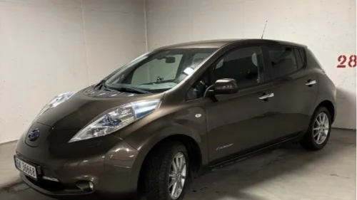 NISSAN LEAF 24kWh automat cruisekontroll navigasjon skinn s+v dekk eu ok