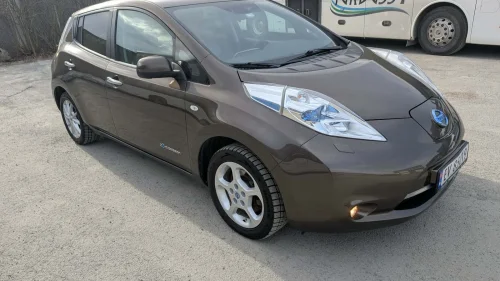 NISSAN Leaf 30kWh 30 KW