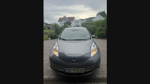 NISSAN Leaf 30kWh