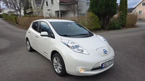 NISSAN Leaf 30kWh Tekna 30kWh