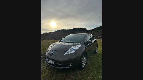 NISSAN LEAF 30kWh Tekna 30kWh