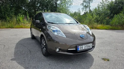 NISSAN LEAF 30kWh Tekna 30kWh