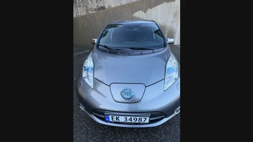 NISSAN LEAF 30kWh Acenta 30kWh / R kamera / Norsk / 10 Streker