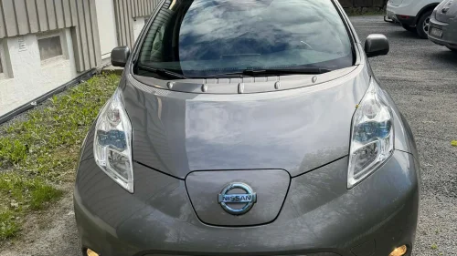 NISSAN Leaf 30kWh