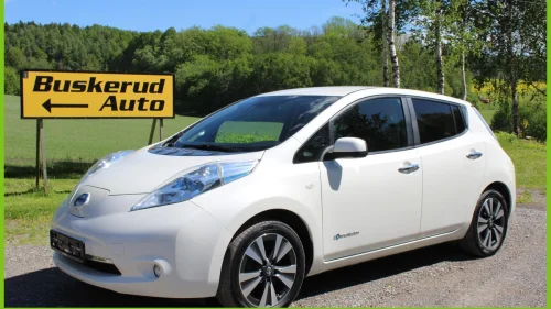 NISSAN Leaf 30kWh 30kWh Tekna Skinn Aut R.kam Cruise DAB
