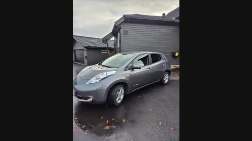 NISSAN LEAF 30kWh Acenta 30kWh