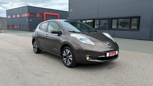NISSAN Leaf 30kWh Tekna 30kWh /Skinn/Bose/Lav km
