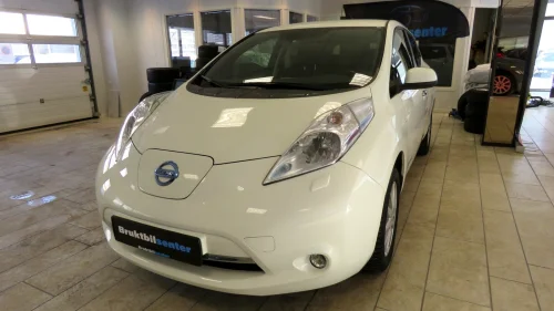 NISSAN Leaf 30kWh Acenta 30kWh