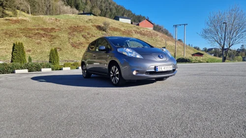 NISSAN Leaf 30kWh Tekna 30kWh