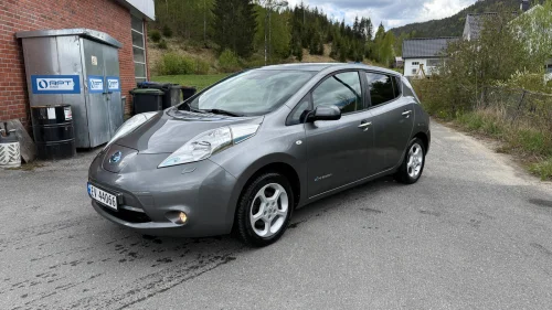 NISSAN Leaf 30kWh Acenta 30kWh