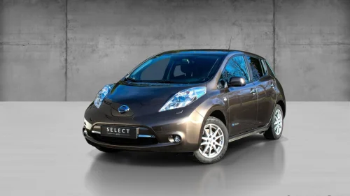 NISSAN LEAF 24kWh KEYLESS/1-EIER/BOSE/LAV-KM/NAVI/RATTVARMER/RYGGEKAMERA+