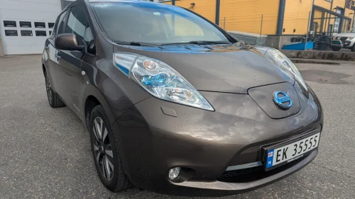 NISSAN LEAF 30kWh Tekna 30kWh