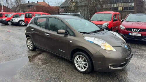 NISSAN LEAF 30kWh Acenta 30kWh