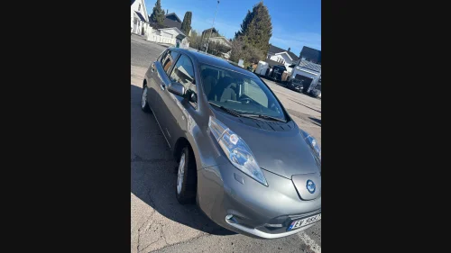 NISSAN Leaf 24kWh Acenta 24kWh