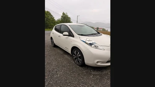 NISSAN Leaf 30kWh Tekna