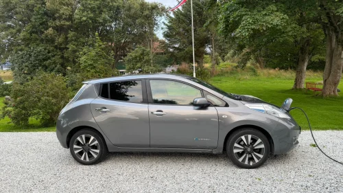NISSAN Leaf 30kWh Tekna 30kWh