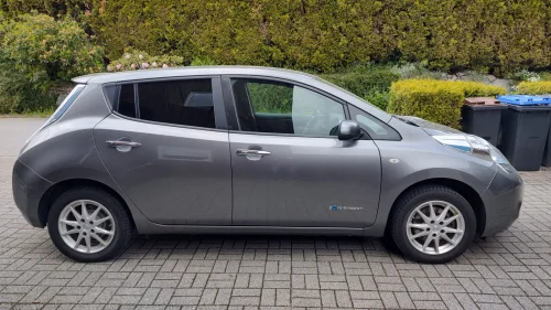 NISSAN LEAF 30kWh Acenta 30kWh