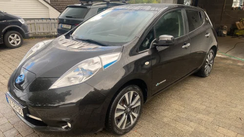 NISSAN Leaf 30kWh Tekna 30kWh