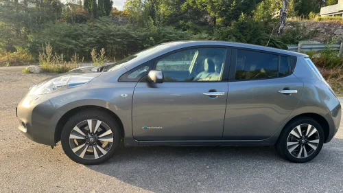 NISSAN Leaf 30kWh Tekna 30kWh