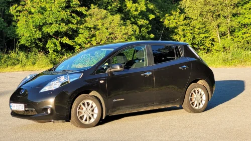 NISSAN LEAF 30kWh Acenta 30kWh