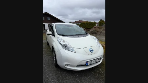 NISSAN LEAF 30kWh Acenta 30kWh