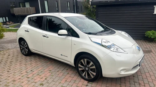 NISSAN LEAF 30kWh Tekna 30kWh