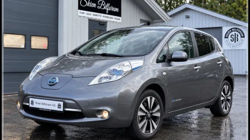 NISSAN Leaf 30kWh 30KWh / 10/12 batteristreker / 360ï¿½ / Skinn / Navi ++