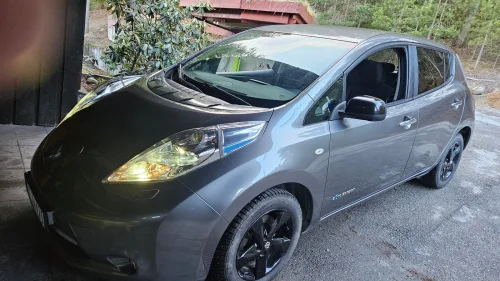 NISSAN Leaf 30kWh