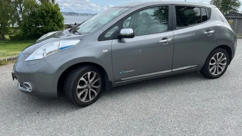 NISSAN LEAF 30kWh Acenta 30kWh