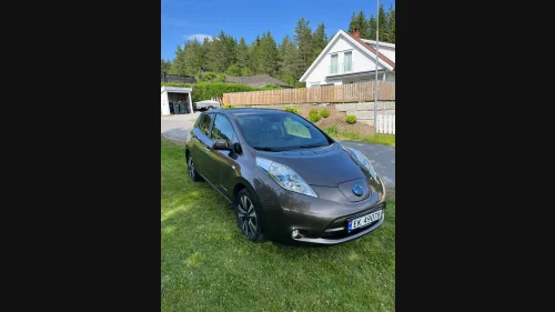 NISSAN LEAF 30kWh Tekna 30kWh