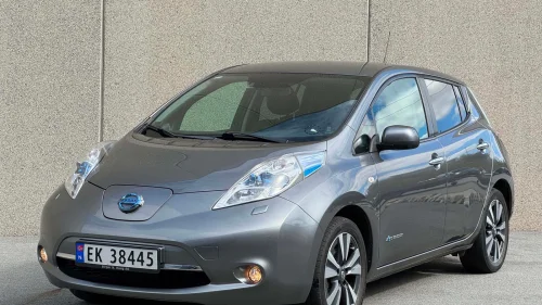 NISSAN LEAF 30kWh Tekna 30kWh / BOSE / 360 K / 10 streker B.