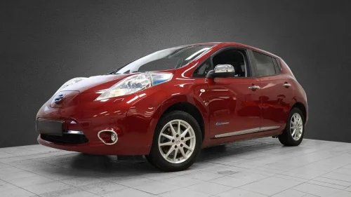 NISSAN LEAF 30kWh 30kWh | Toppmodell | Skinnseter | Bose | 360 kamera