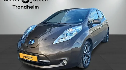 NISSAN LEAF 30kWh 30 kWh | BOSE | Ryggekamera | Rattvarme | Finans