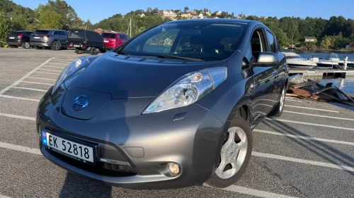 NISSAN LEAF 30kWh Acenta 30kWh