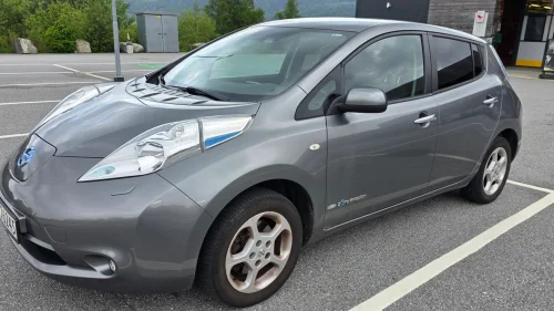 NISSAN LEAF 30kWh Acenta 30kWh