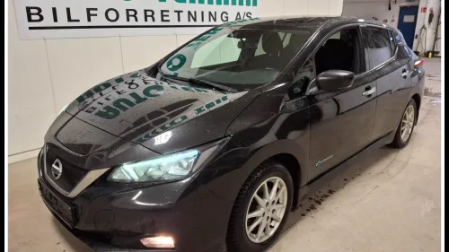 NISSAN LEAF 40kWh 40kWh 150 HK/DAB/Navi/Kamera