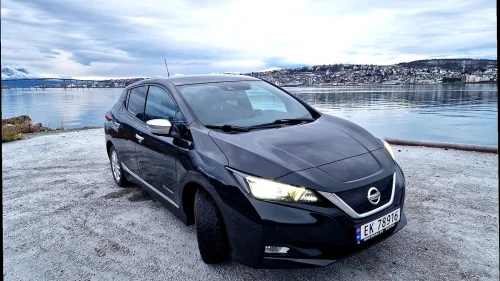 NISSAN LEAF 40kWh 40kWh Launch Edition