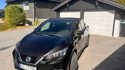 NISSAN LEAF 40kWh 40kWh Acenta