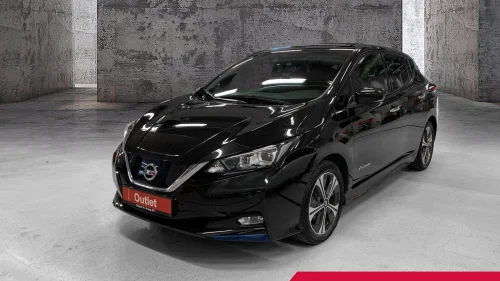 NISSAN LEAF 40kWh 40kWh Launch Edition /OUTLET/ACC/360.KAM/