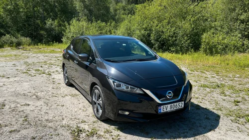 NISSAN LEAF 40kWh 40kWh N-Connecta/360kam/Carplay/Rattvarme/DAB/ACC