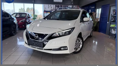 NISSAN LEAF 40kWh N-CONNECTA 270KM WLTP/360KAMERA/VARME RATT/NAVI++