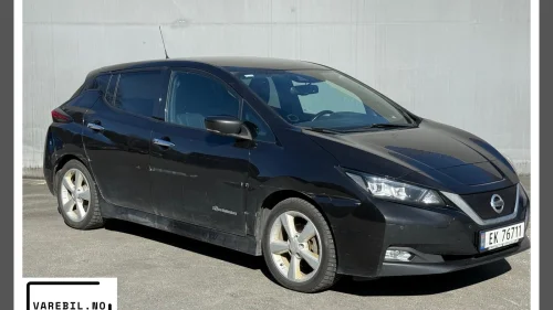 NISSAN LEAF 40kWh 40kWh 270 KM WLTP Acenta EUOK 08/2027