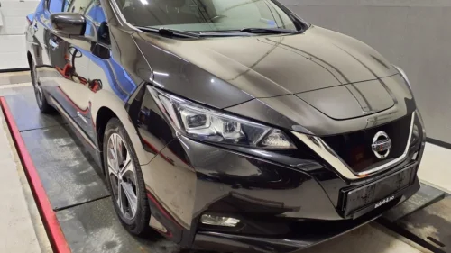 NISSAN LEAF 40kWh 40kWh Launch Edition