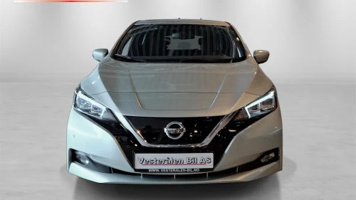 NISSAN LEAF 40kWh 40Kwh, Launch Edition, Navi, DAB, Pro pilot, Cruise.