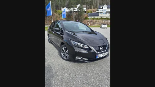 NISSAN LEAF 40kWh 40kWh Acenta