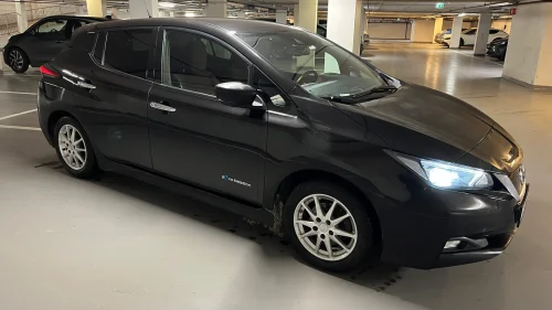 NISSAN LEAF 40kWh 40kWh Launch Edition