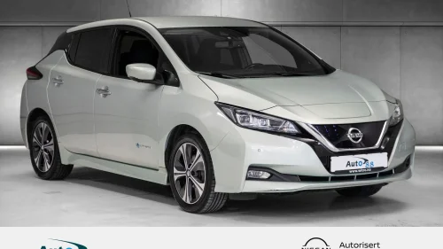 NISSAN LEAF 40kWh 40 kWh / ACC / BLIS / NAVI / DAB+ / VARMEPUMPE /
